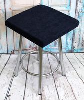 Подушка на стул "Velours Cuadro" (33х33 см; тёмно-синяя)