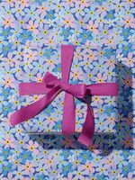 Бумага упаковочная "Незабудки" (67х100 см)