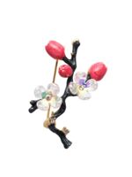 Брошь "Веточка с цветками сакуры" (цветная в золоте)