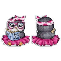 Набор для вышивания на пластиковой канве "Модница" (90х100 мм)