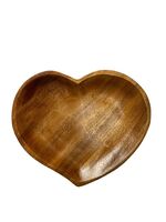 Блюдо деревянное "С любовью" (300х230х25 мм)
