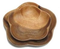 Блюдо деревянное "Камелия" (200х200х40 мм)