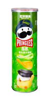 Чипсы картофельные "Pringles. Со вкусом сметаны и лука" (110 г)
